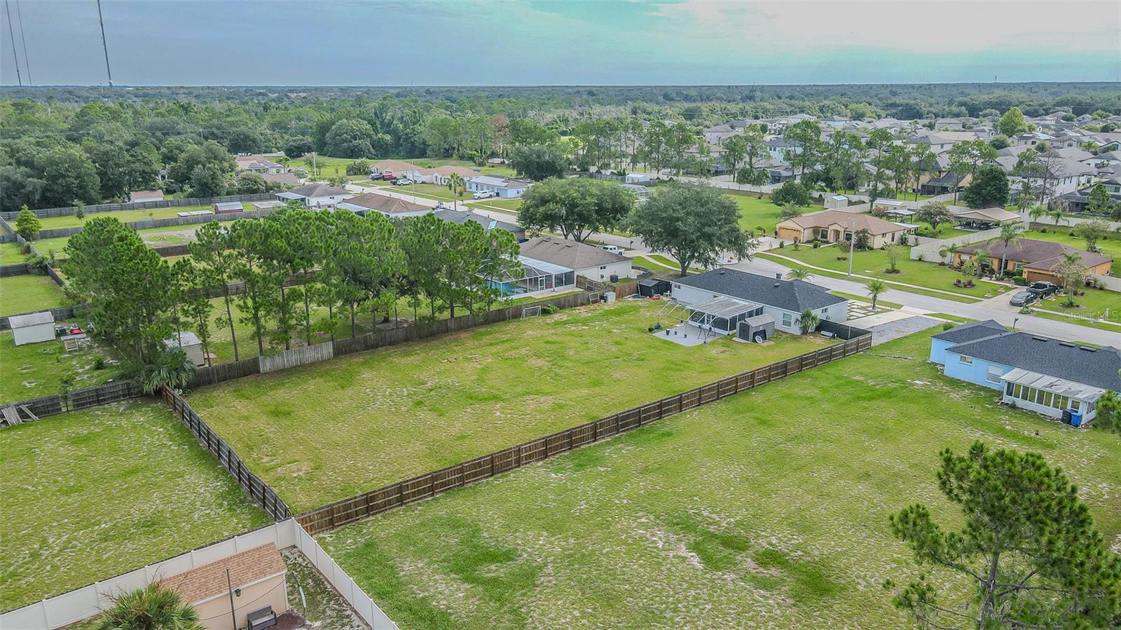 12121 COLONIAL ESTATES LN — photo 7