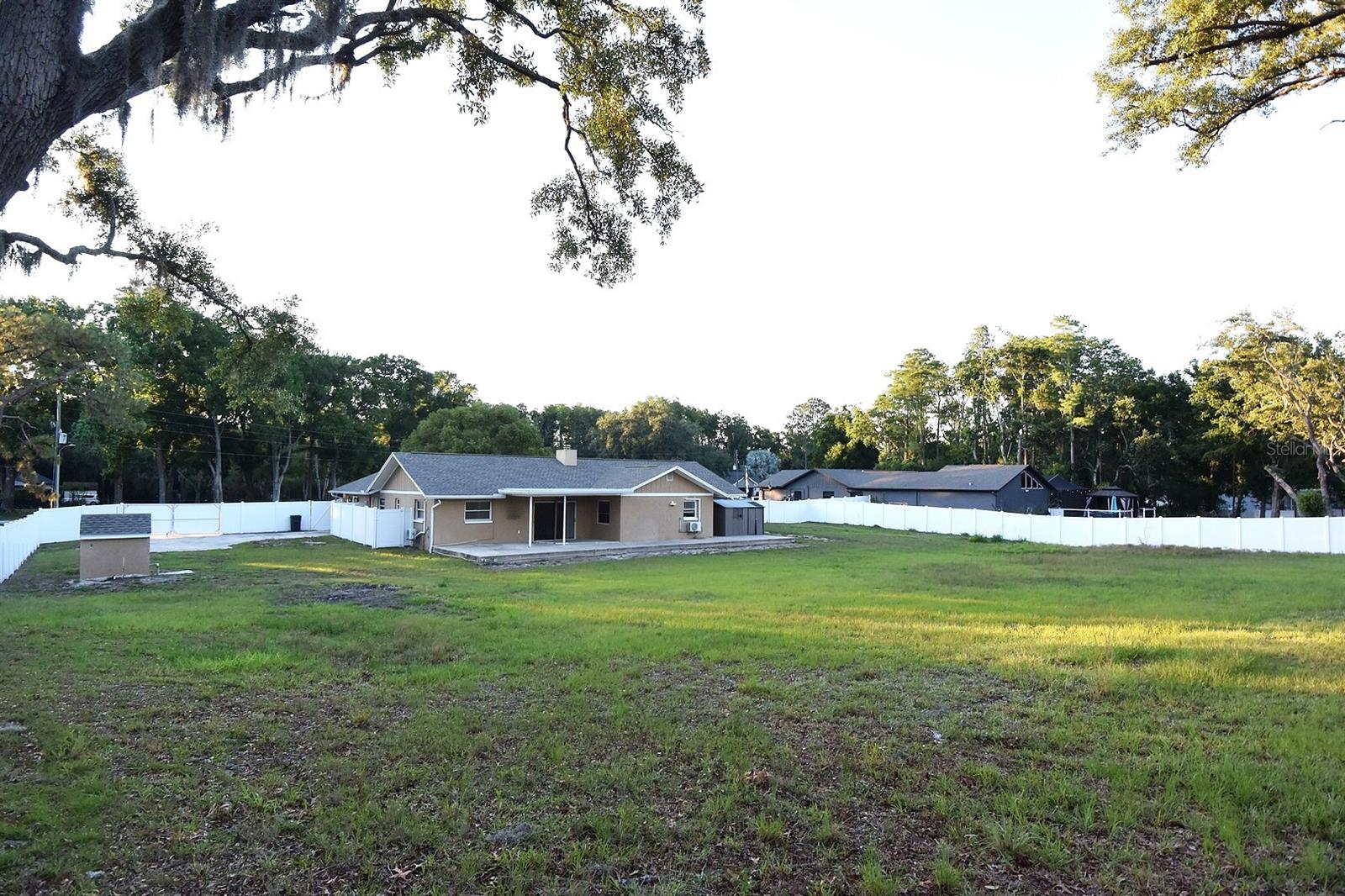 6848 COPPERFIELD DR — photo 3