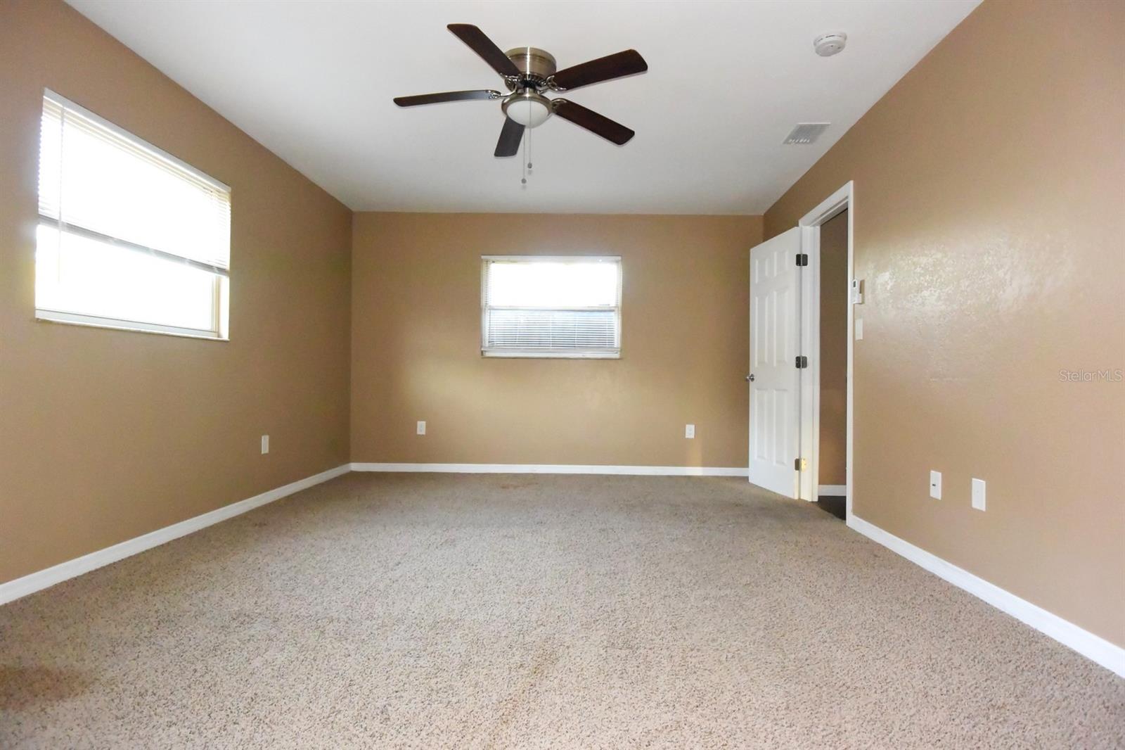 6848 COPPERFIELD DR — photo 11