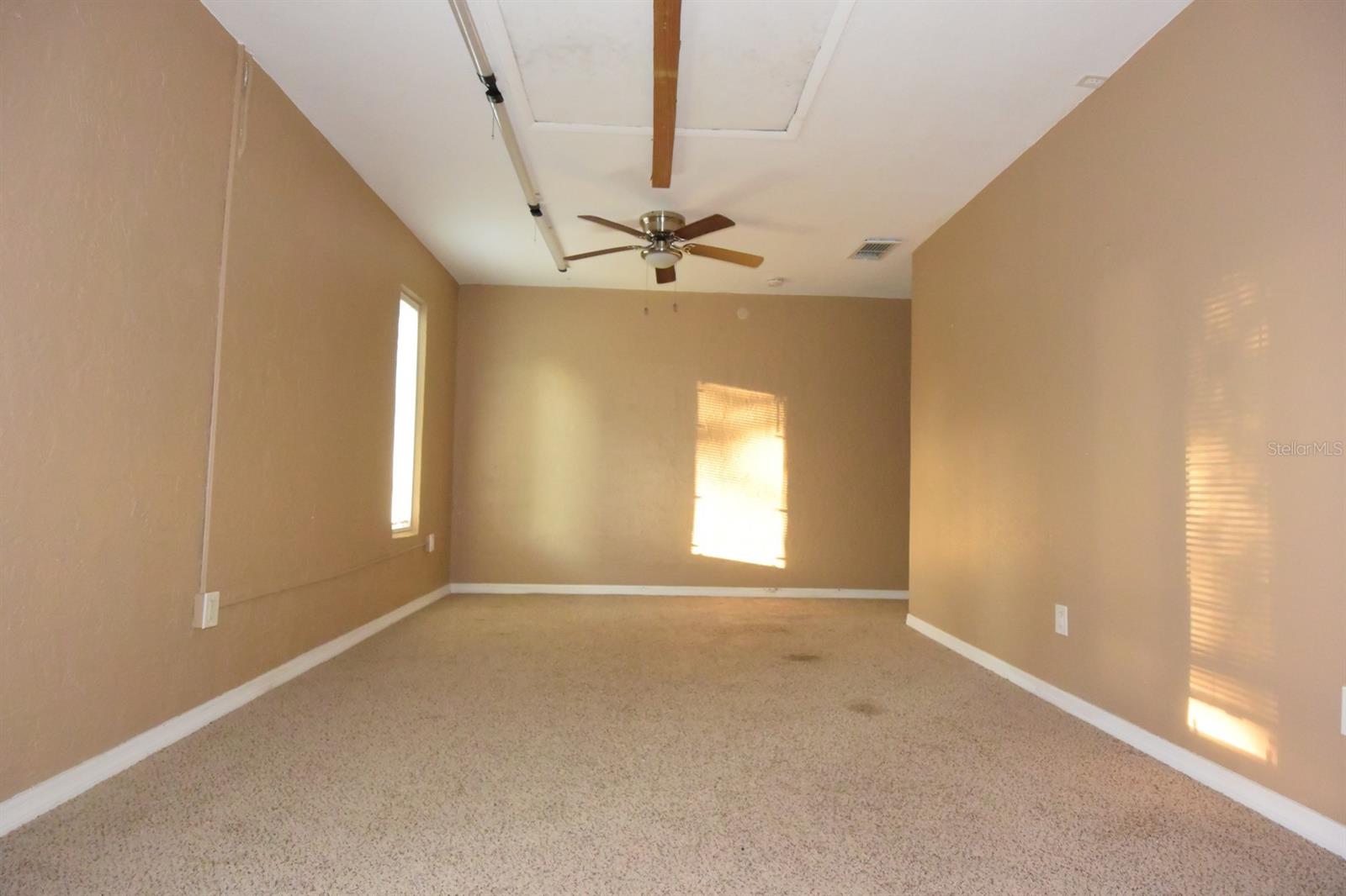 6848 COPPERFIELD DR — photo 20