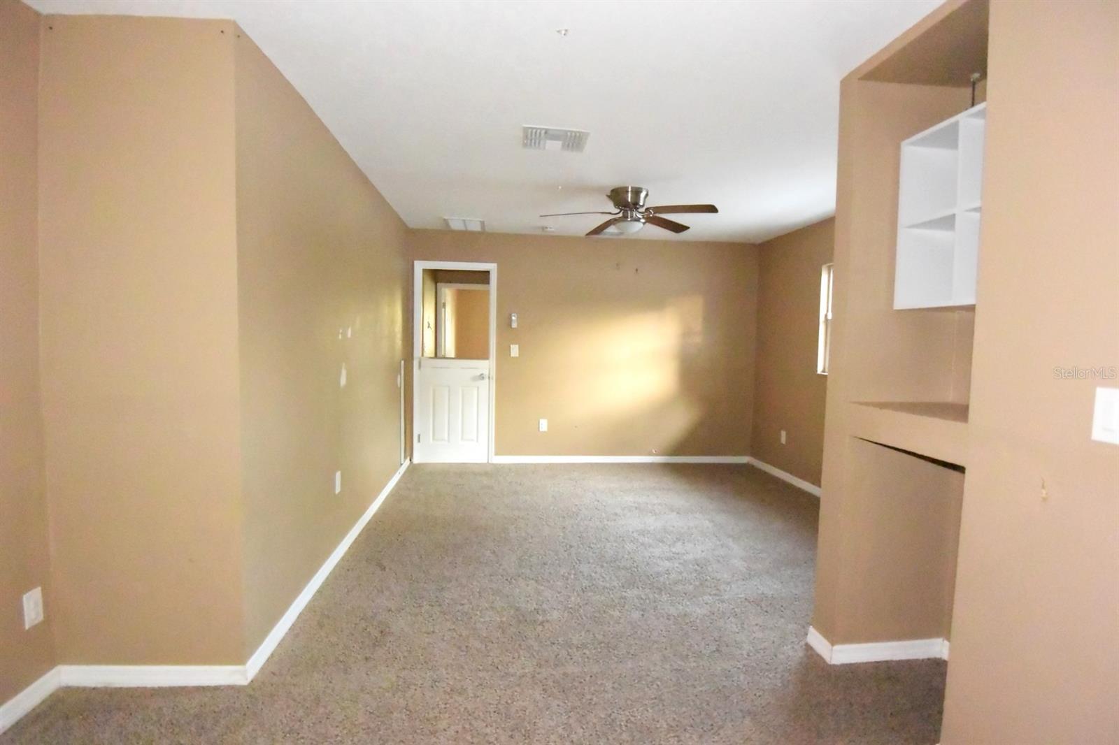 6848 COPPERFIELD DR — photo 15