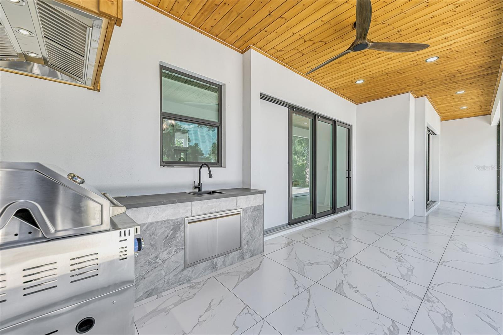 3708 MARSHALL RD — photo 5