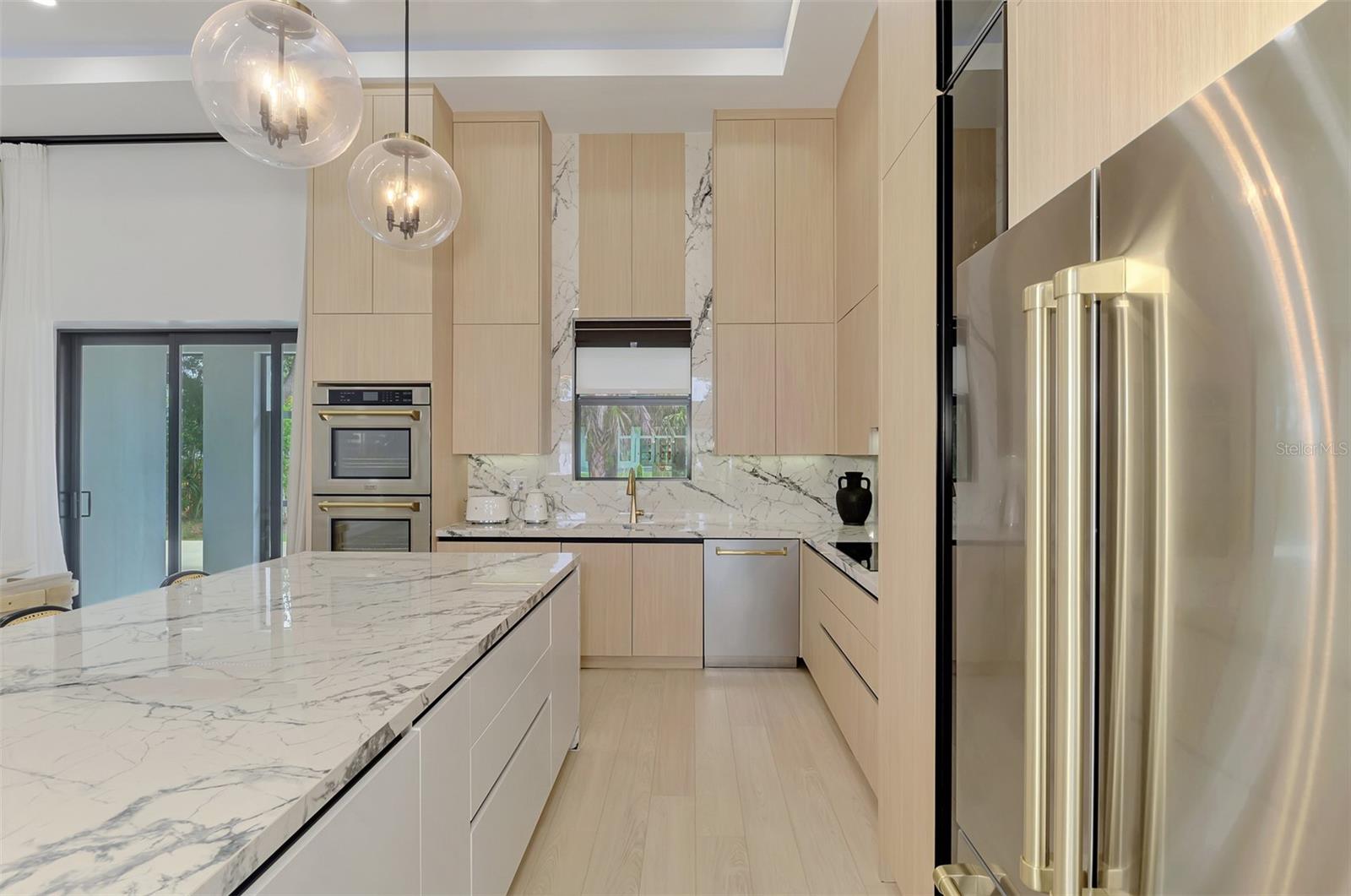 3708 MARSHALL RD — photo 11