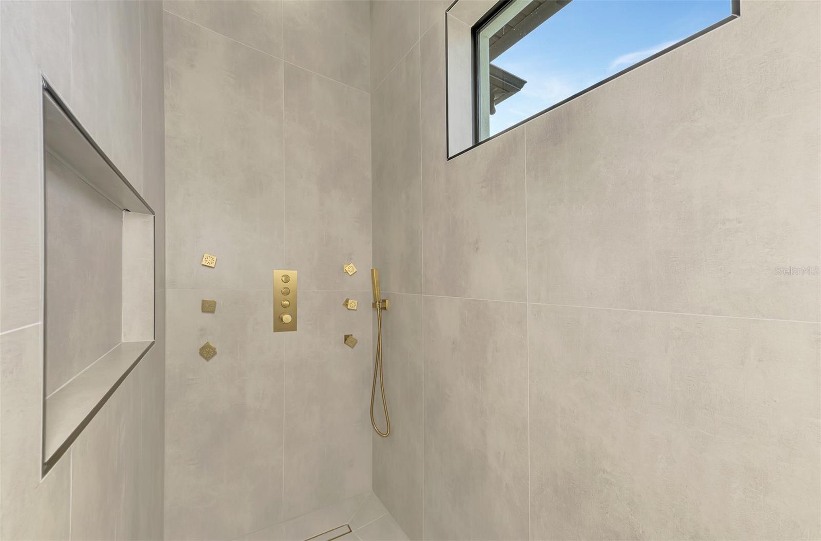3708 MARSHALL RD — photo 15