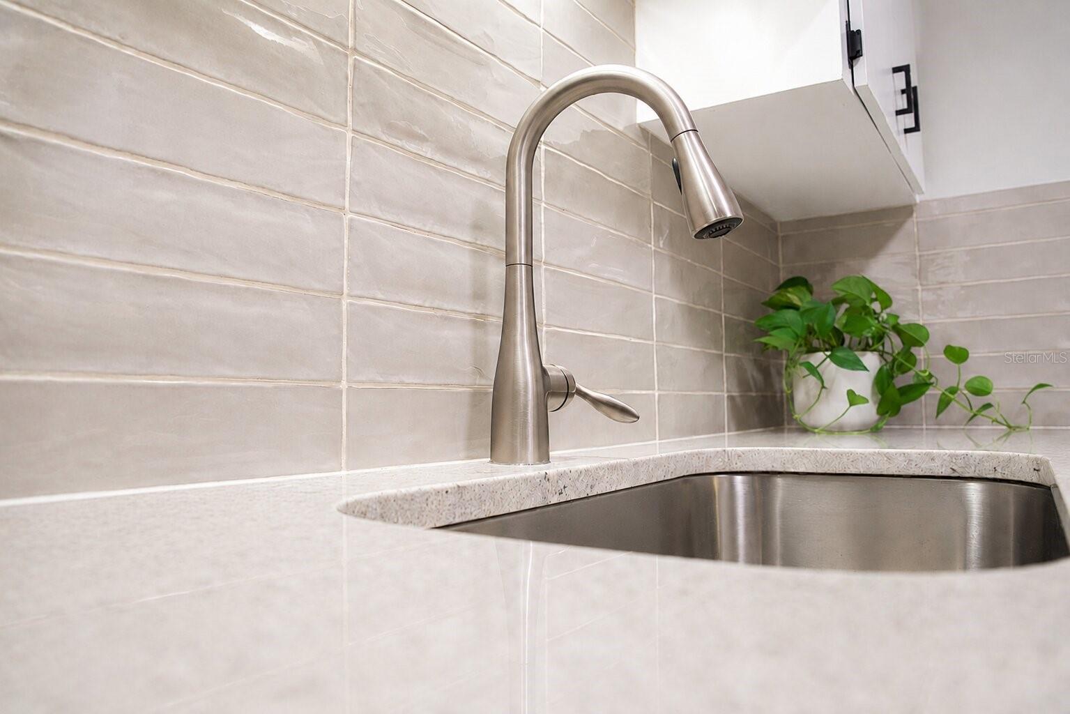 165 PICARDY VILLA CIR #201 — photo 9