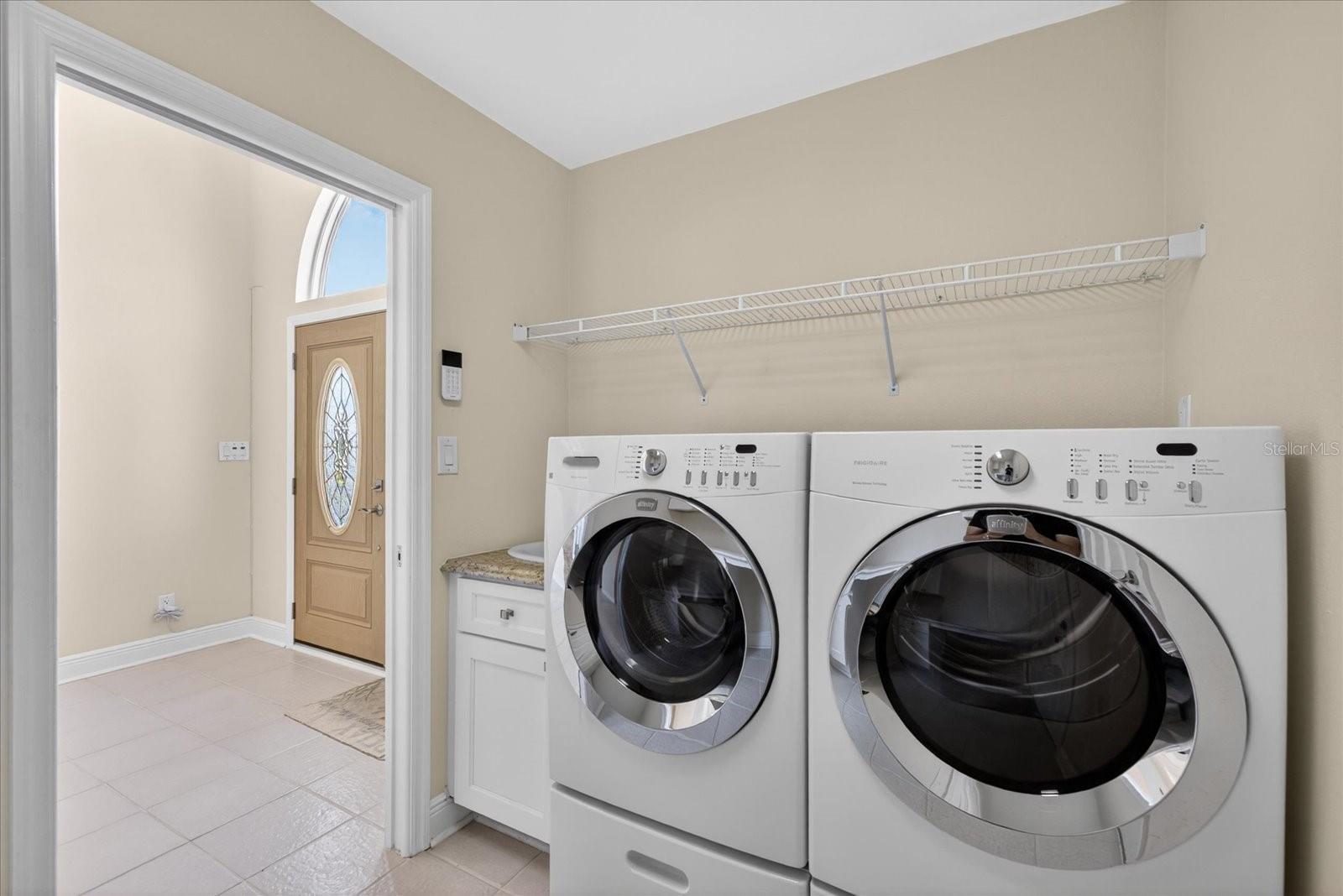 3640 HARBORVIEW CT — photo 13