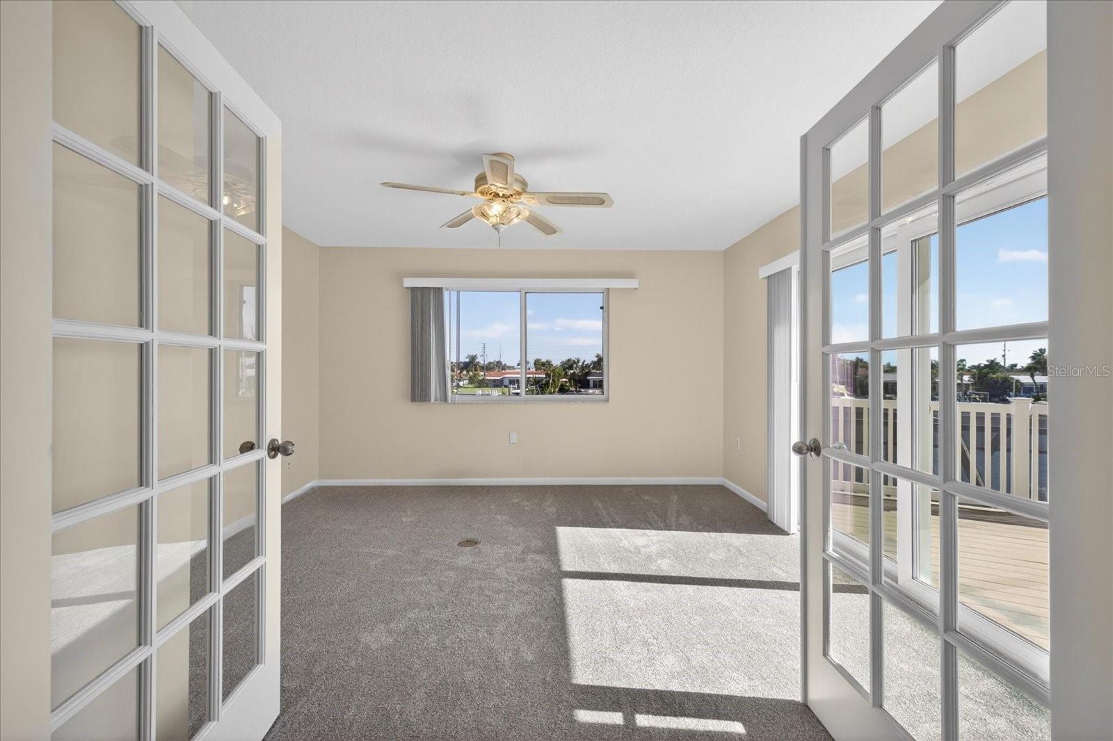 3640 HARBORVIEW CT — photo 39
