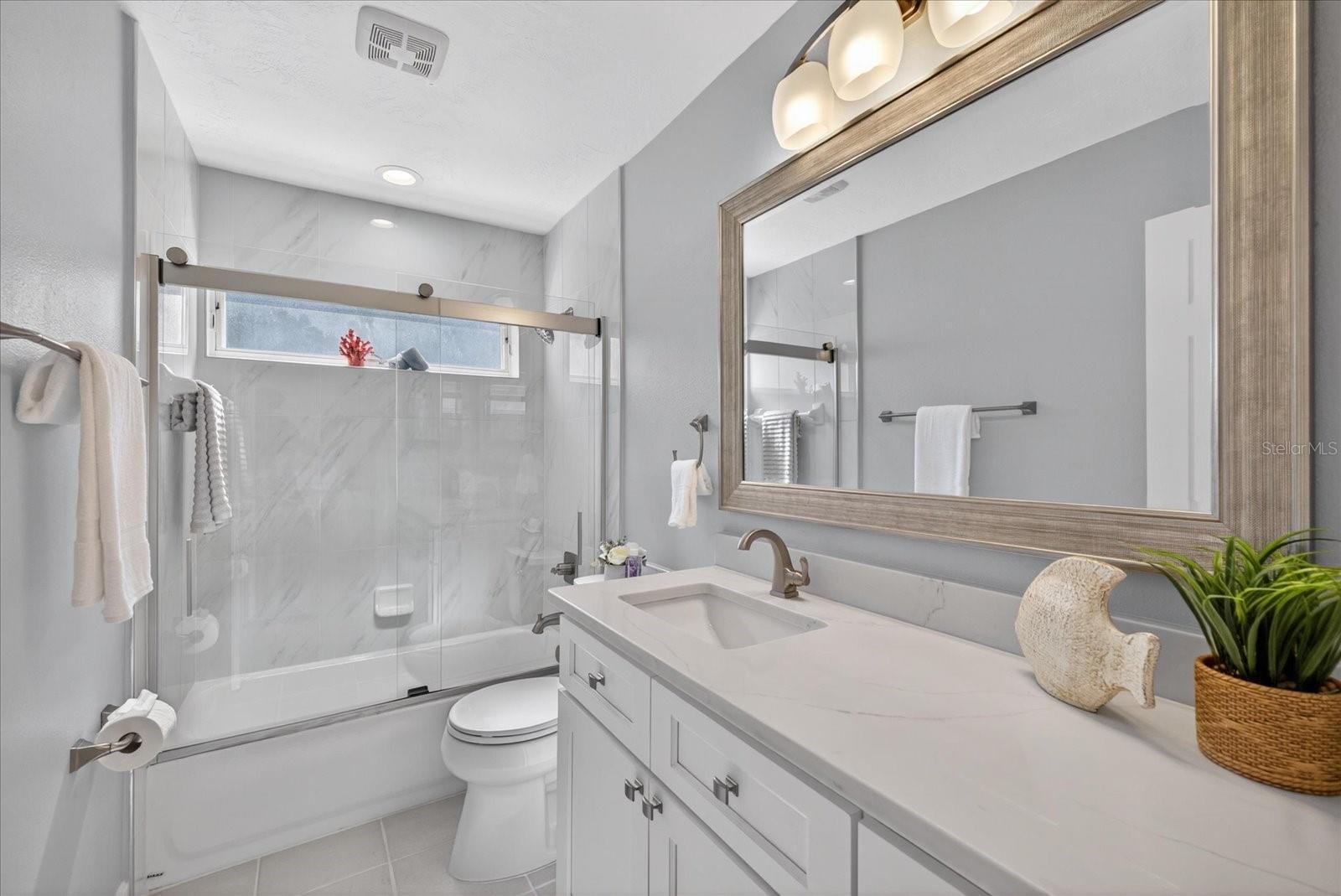 3640 HARBORVIEW CT — photo 32