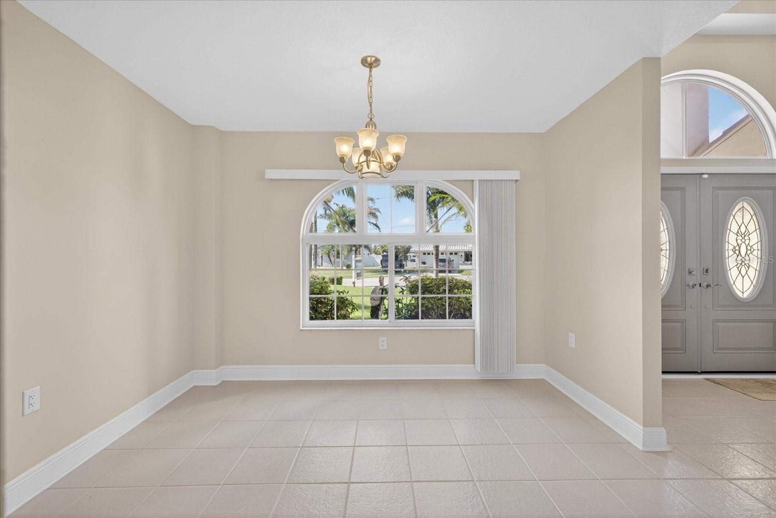 3640 HARBORVIEW CT — photo 11