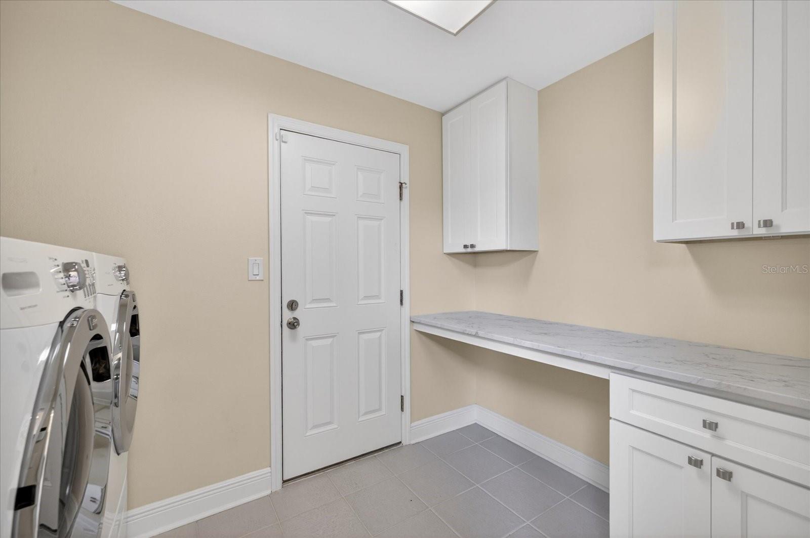 3640 HARBORVIEW CT — photo 14
