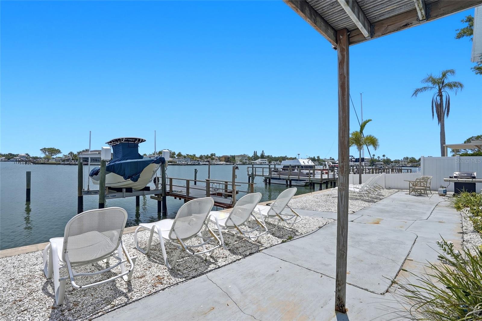 2311 BAY BLVD — photo 39