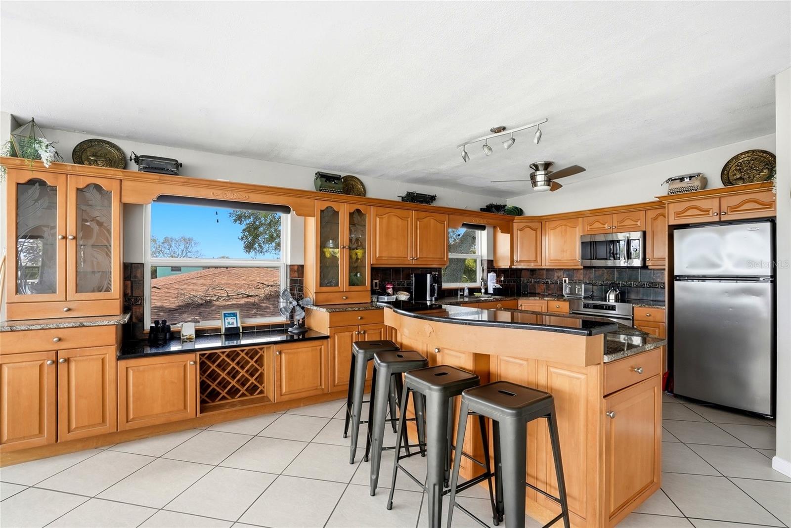 2311 BAY BLVD — photo 9