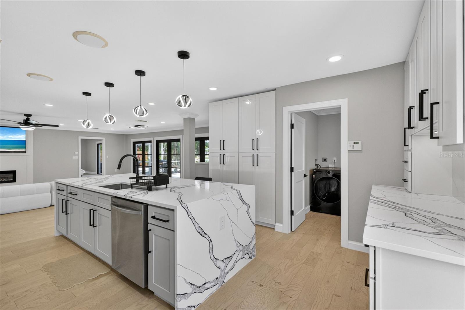 5073 HIGEL AVE — photo 9