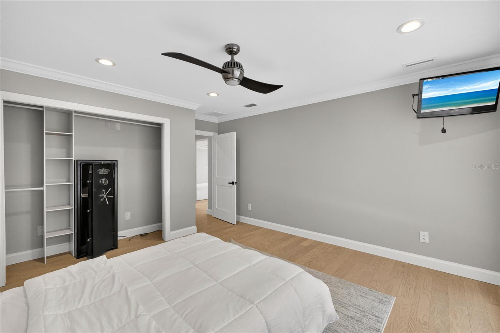 5073 HIGEL AVE — photo 23