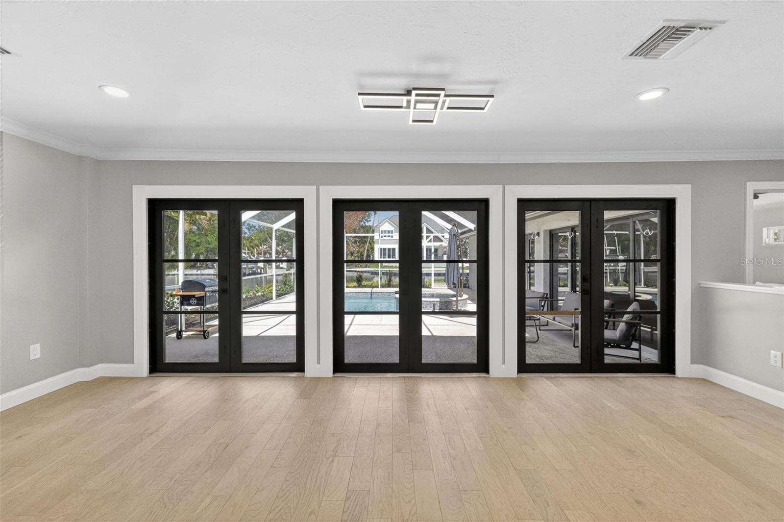5073 HIGEL AVE — photo 33