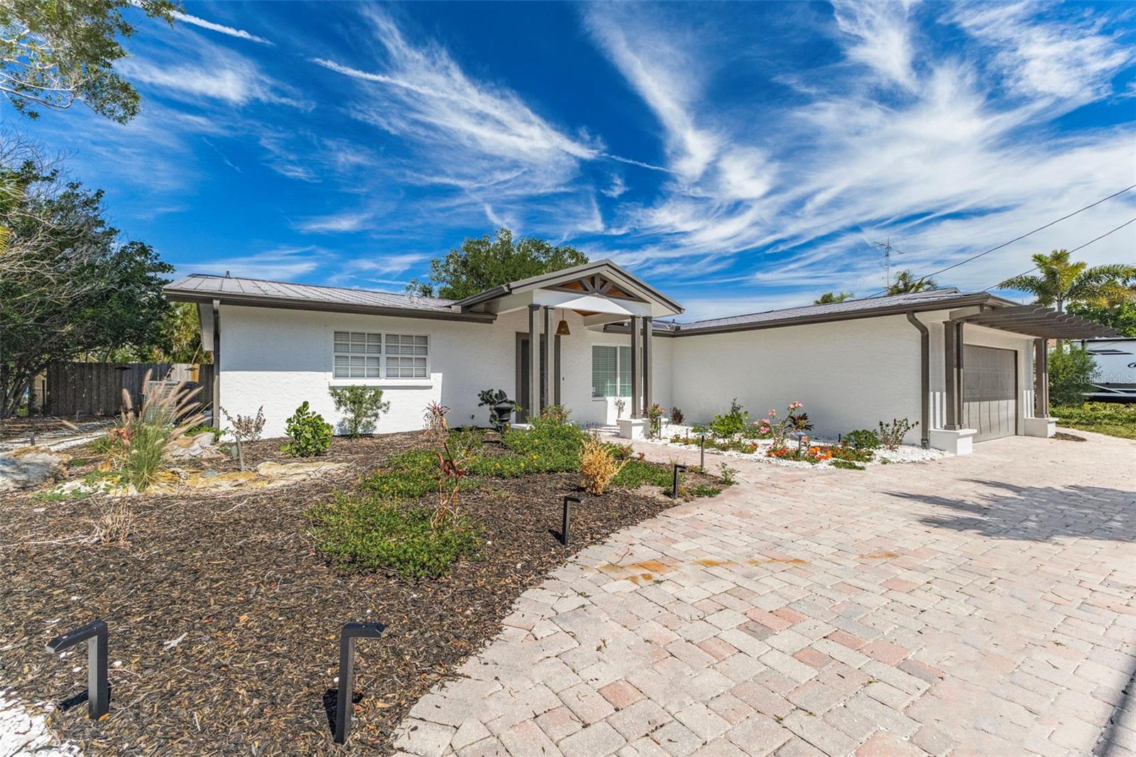 5073 HIGEL AVE — photo 38