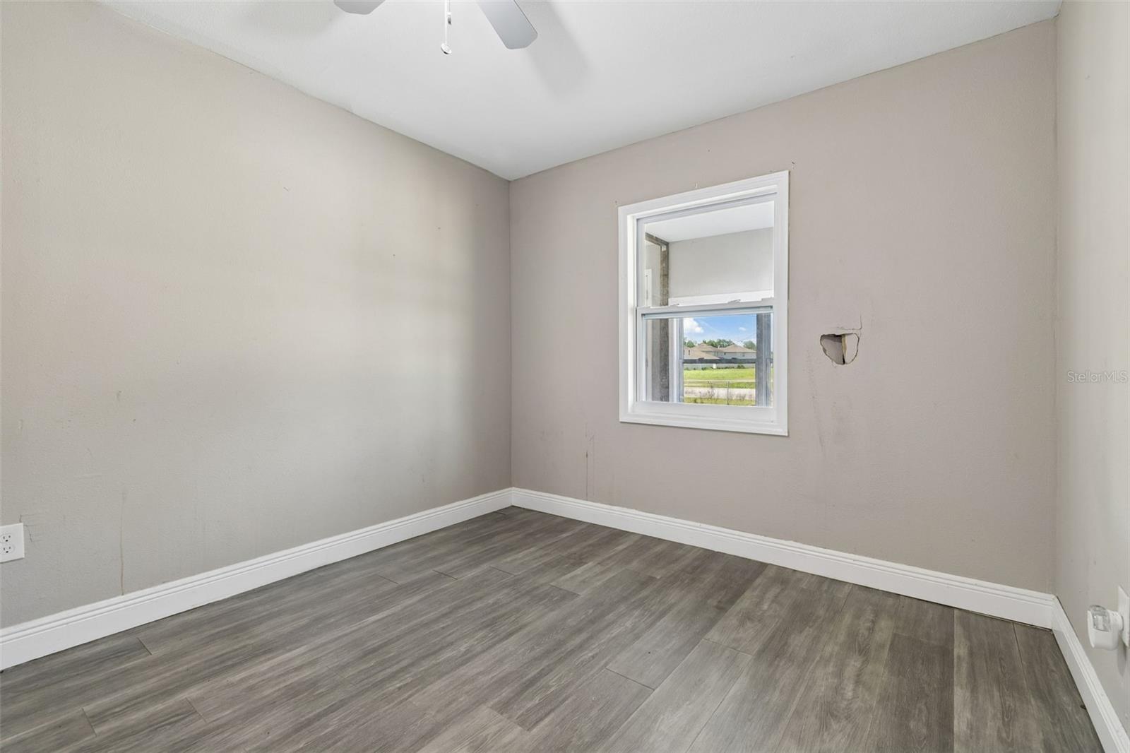1611 E SHELL POINT RD — photo 29