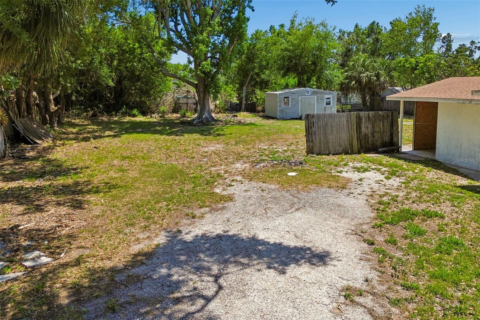 1611 E SHELL POINT RD — photo 53