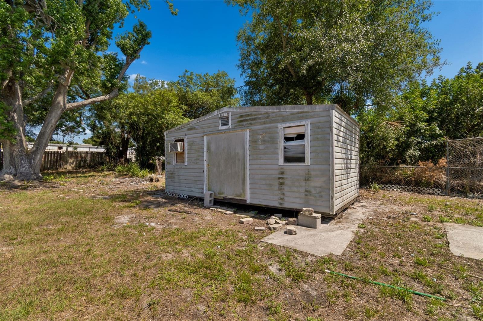 1611 E SHELL POINT RD — photo 41