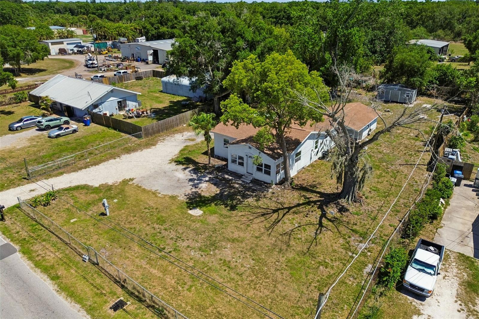 1611 E SHELL POINT RD — photo 45