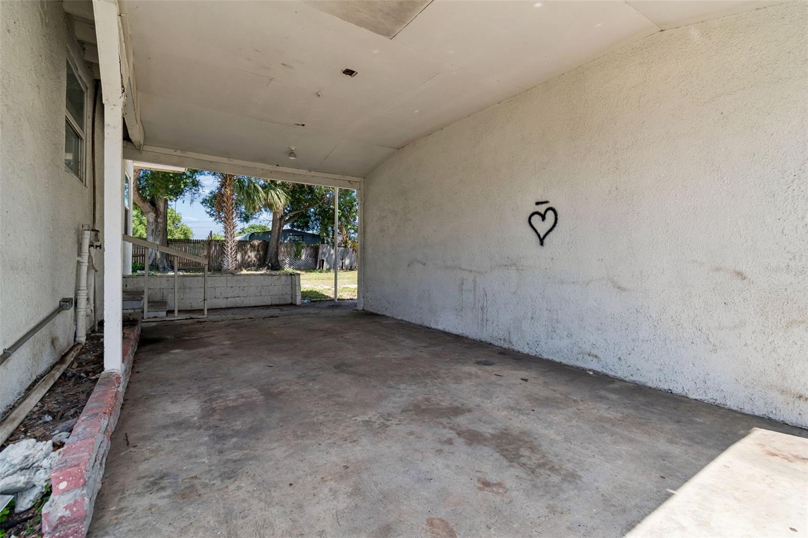 1611 E SHELL POINT RD — photo 10