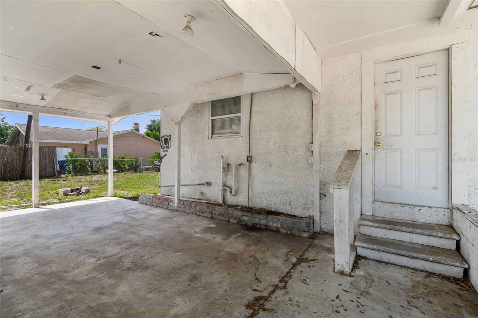 1611 E SHELL POINT RD — photo 9