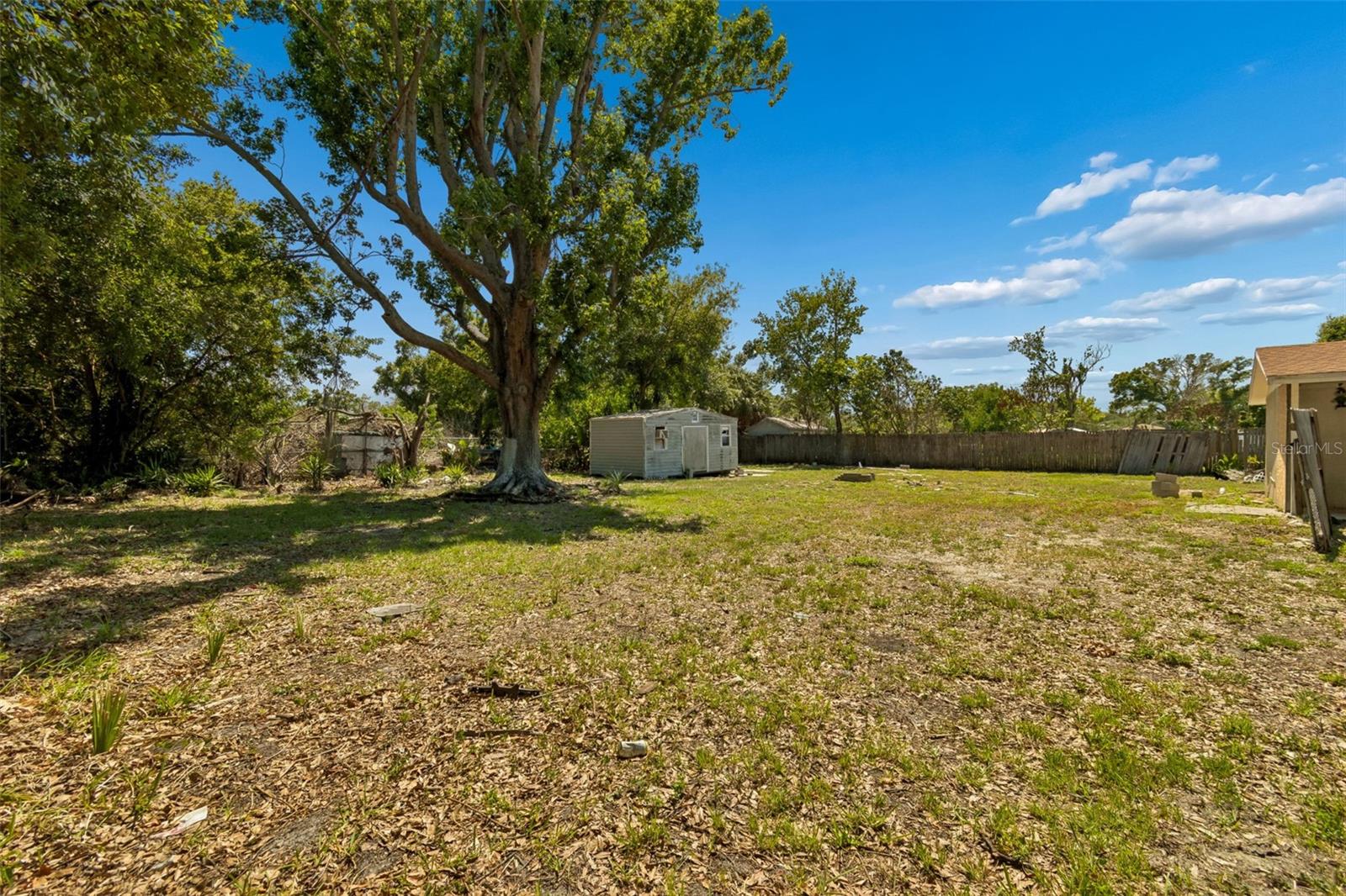 1611 E SHELL POINT RD — photo 37