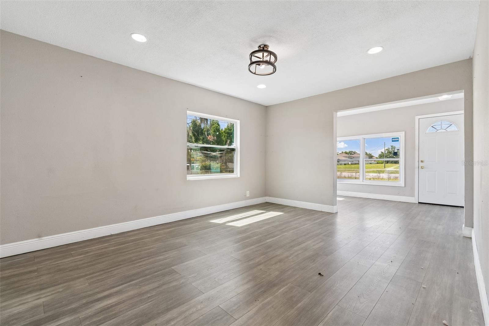 1611 E SHELL POINT RD — photo 34