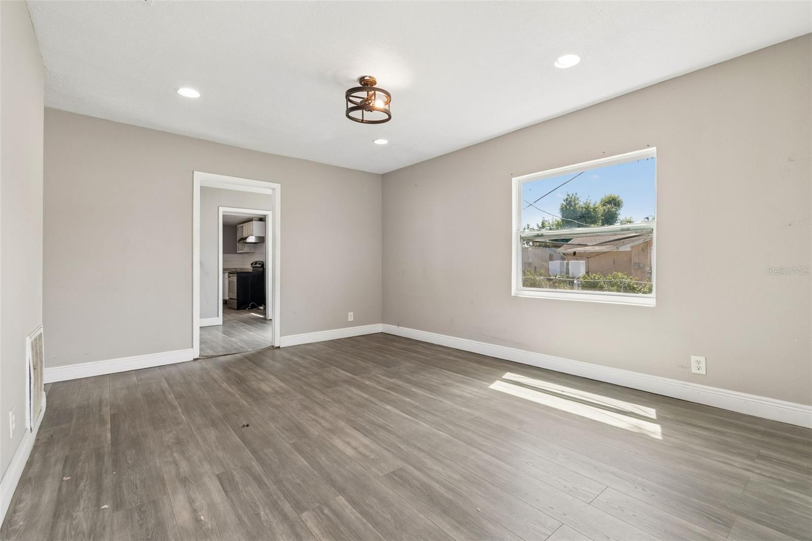 1611 E SHELL POINT RD — photo 14