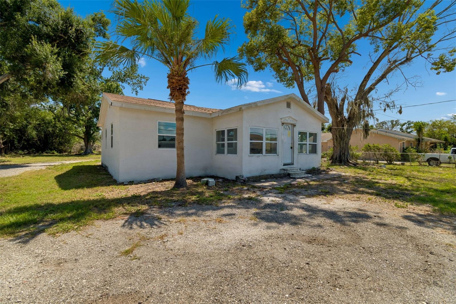 1611 E SHELL POINT RD — photo 2