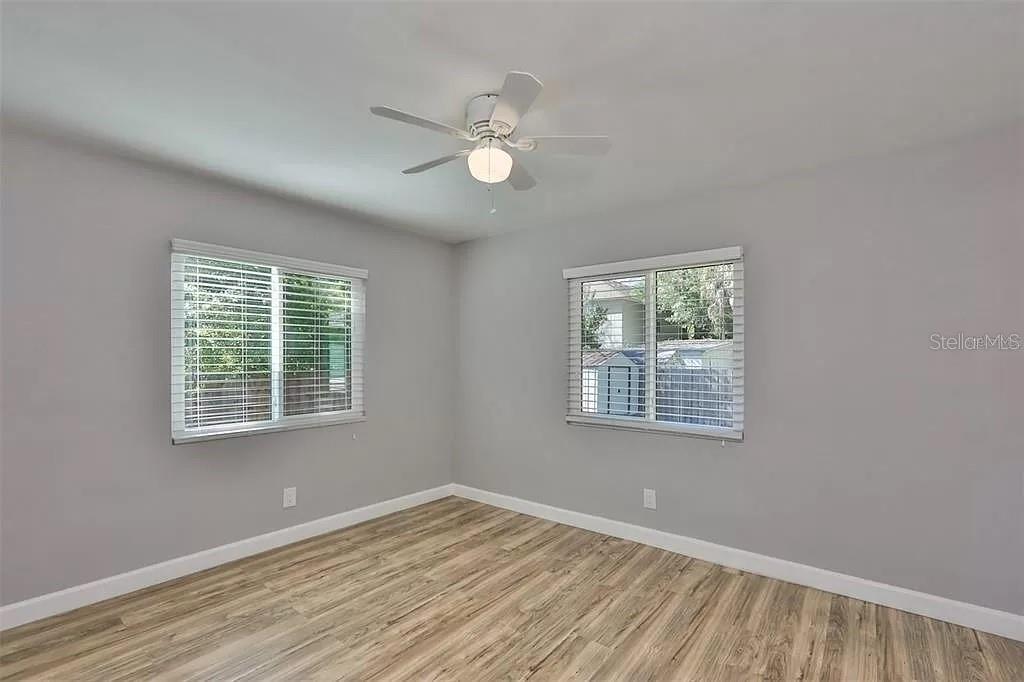 3219 W LEROY ST — photo 27