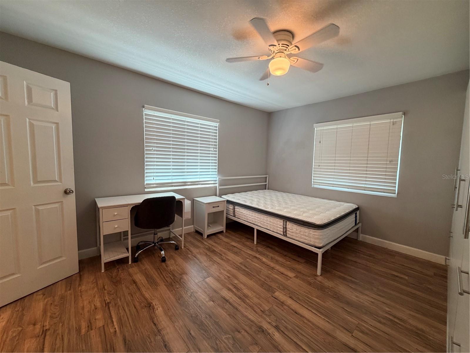3219 W LEROY ST — photo 18