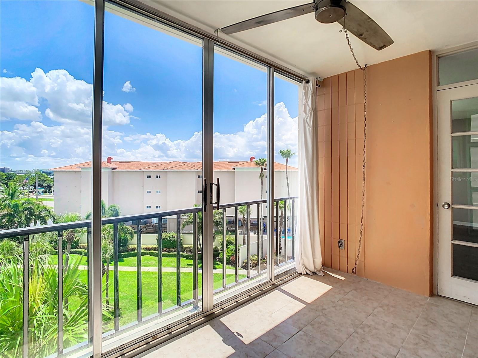 7400 SUN ISLAND DR #503 — photo 42