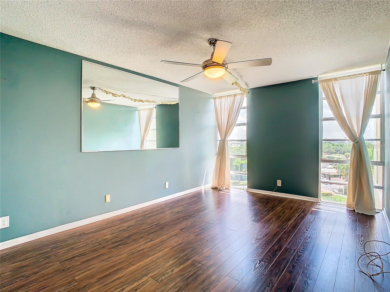 7400 SUN ISLAND DR #503 — photo 32