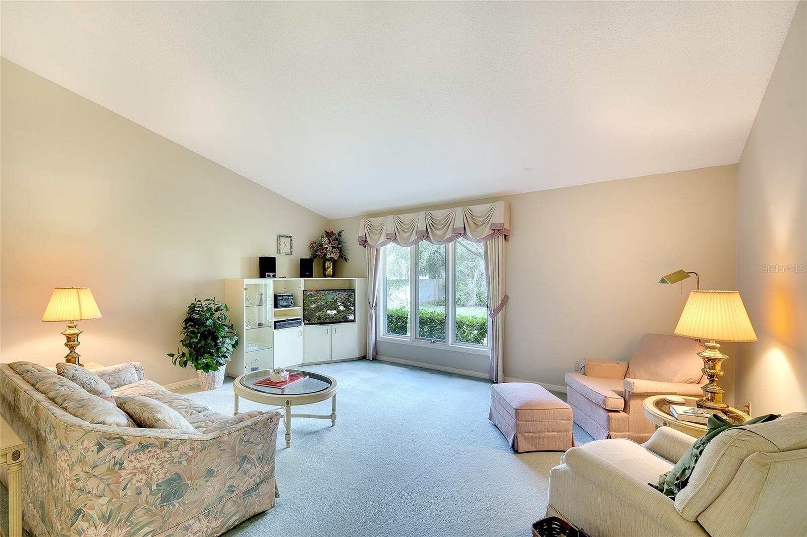 3825 WILSHIRE CIR #1 — photo 6
