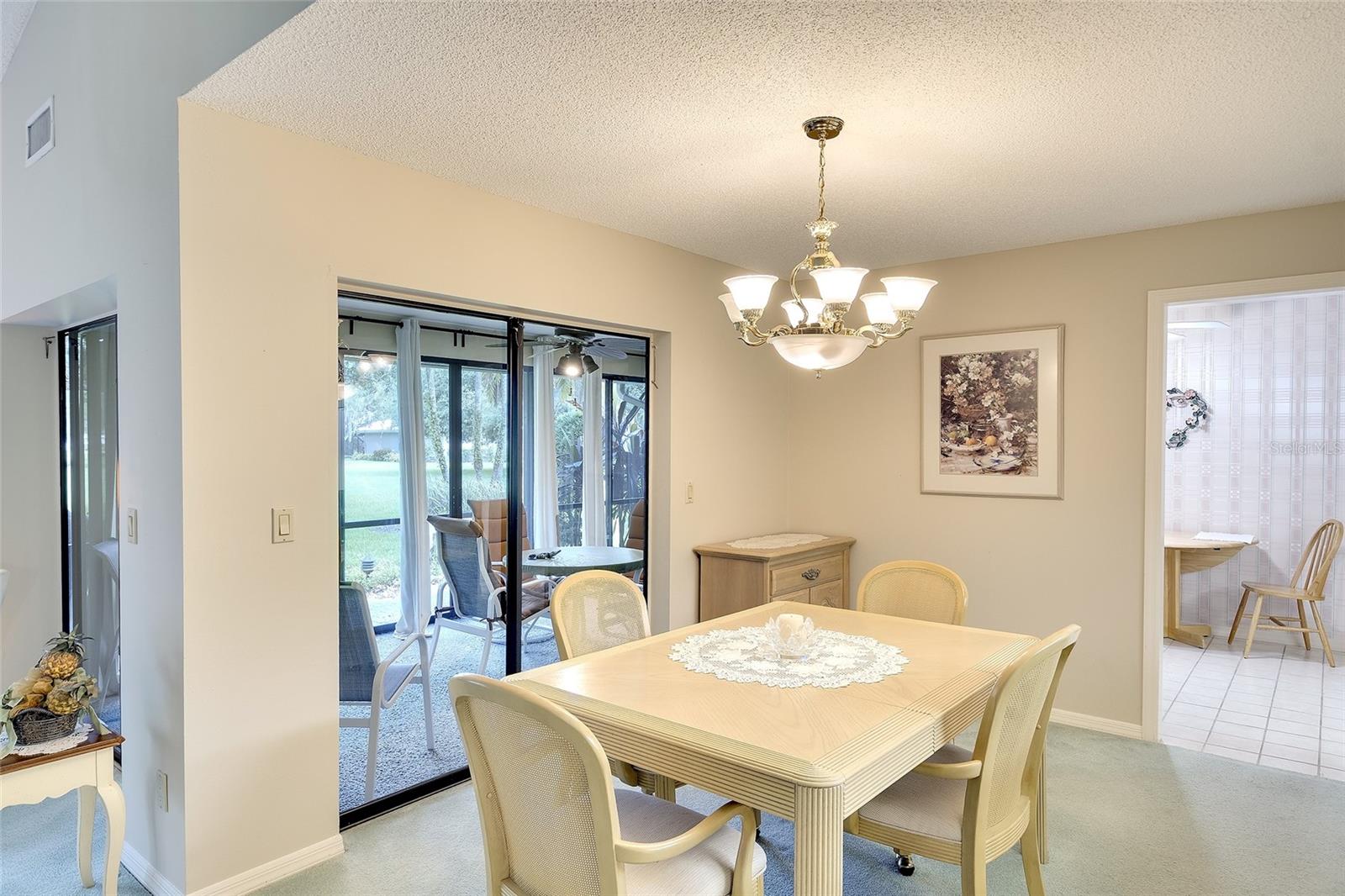 3825 WILSHIRE CIR #1 — photo 9