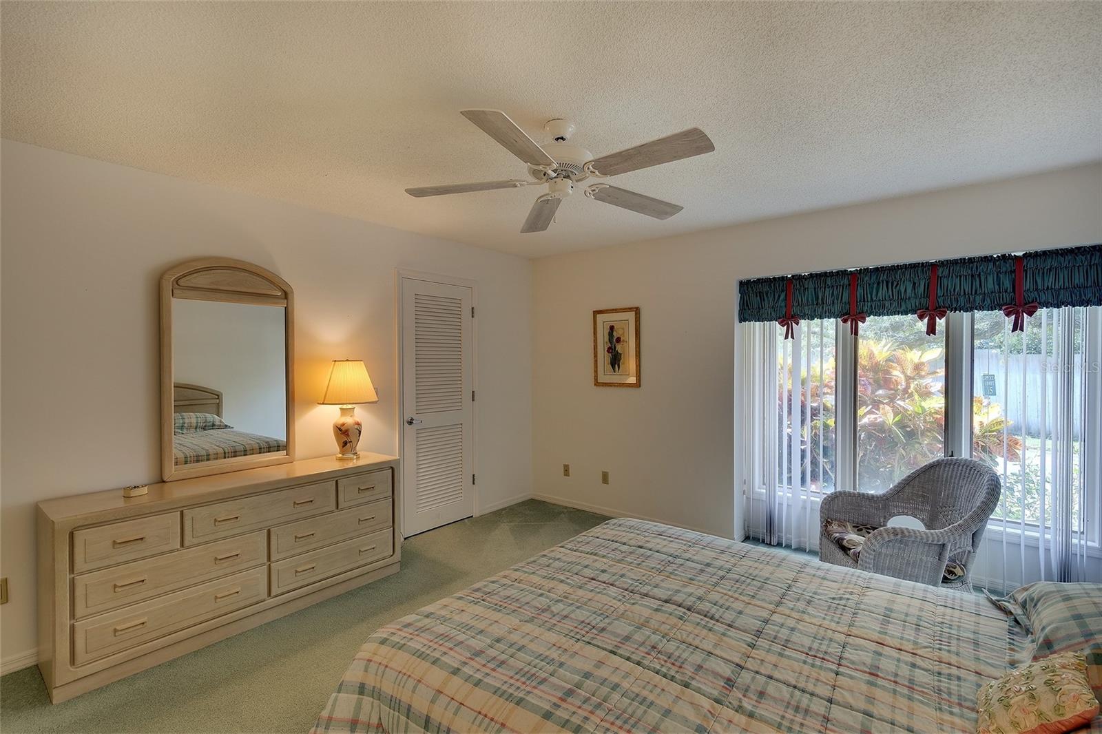 3825 WILSHIRE CIR #1 — photo 19
