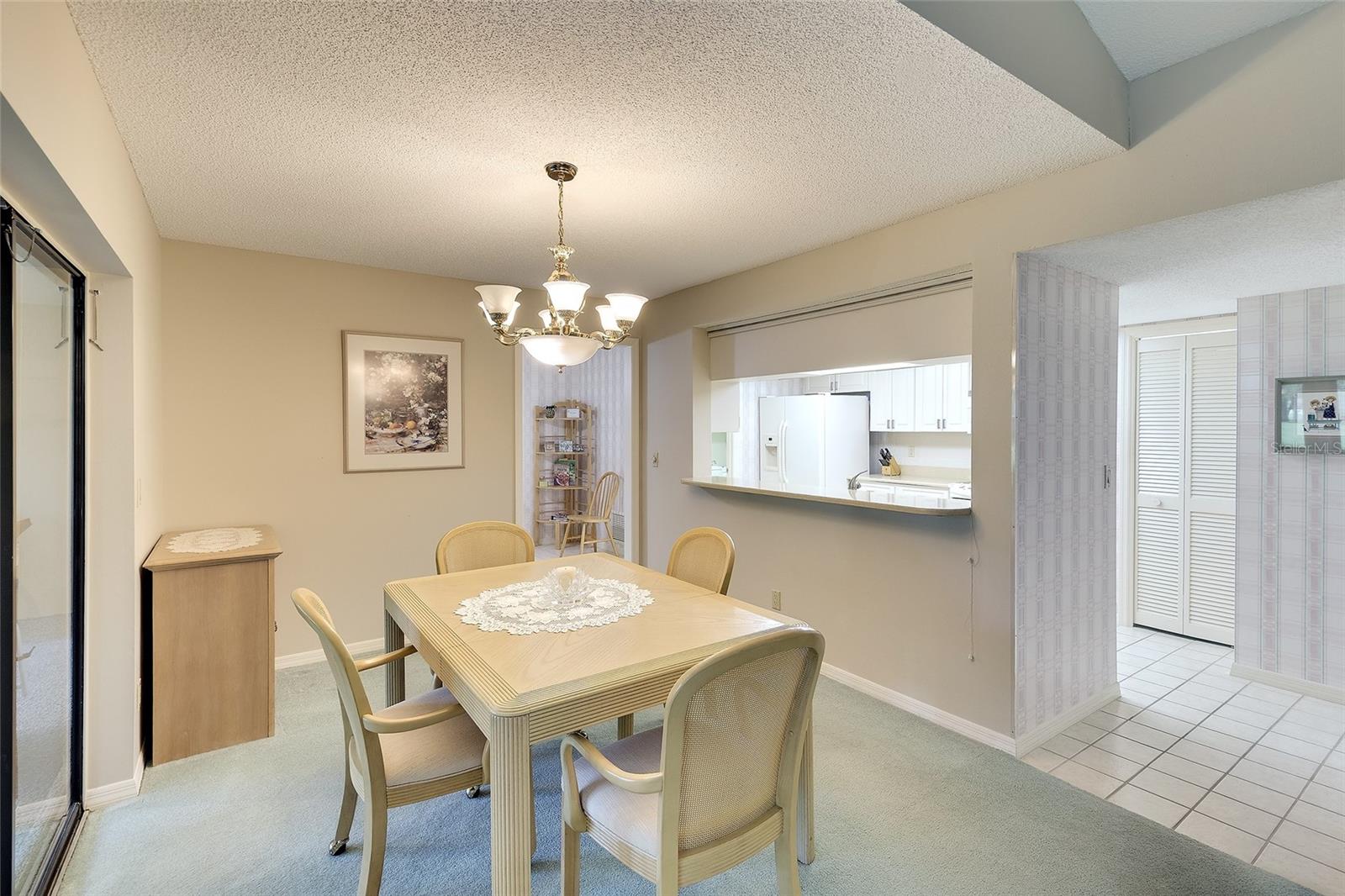 3825 WILSHIRE CIR #1 — photo 8
