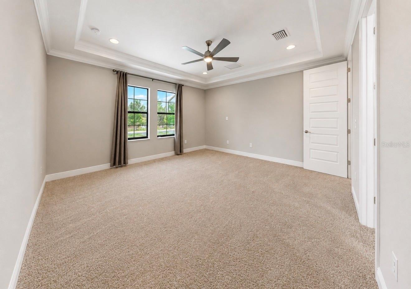 14610 RED CASTLE AVE — photo 34
