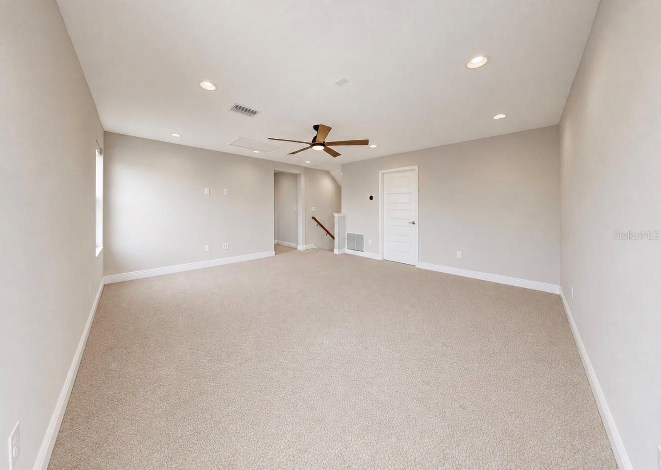 14610 RED CASTLE AVE — photo 50
