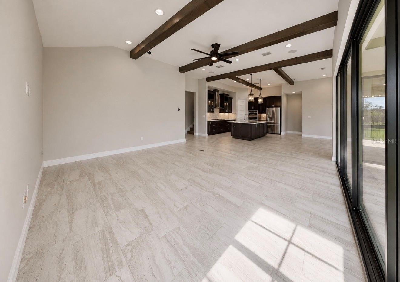 14610 RED CASTLE AVE — photo 29