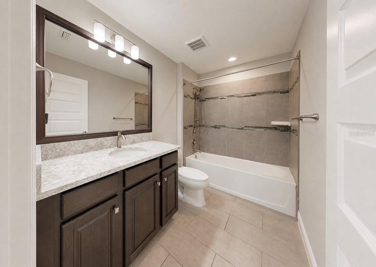 14610 RED CASTLE AVE — photo 53