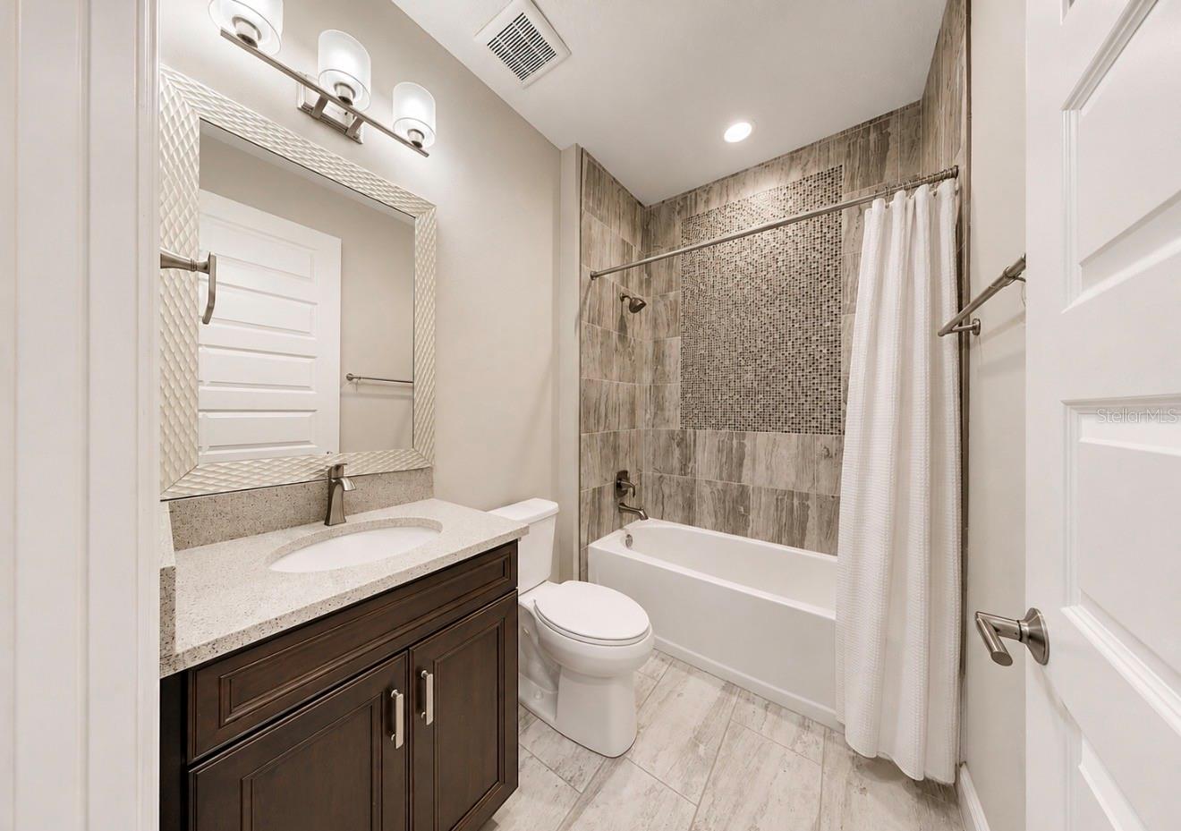 14610 RED CASTLE AVE — photo 49