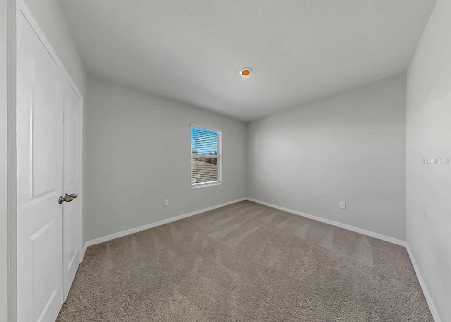 16454 WOODSIDE GLN — photo 38