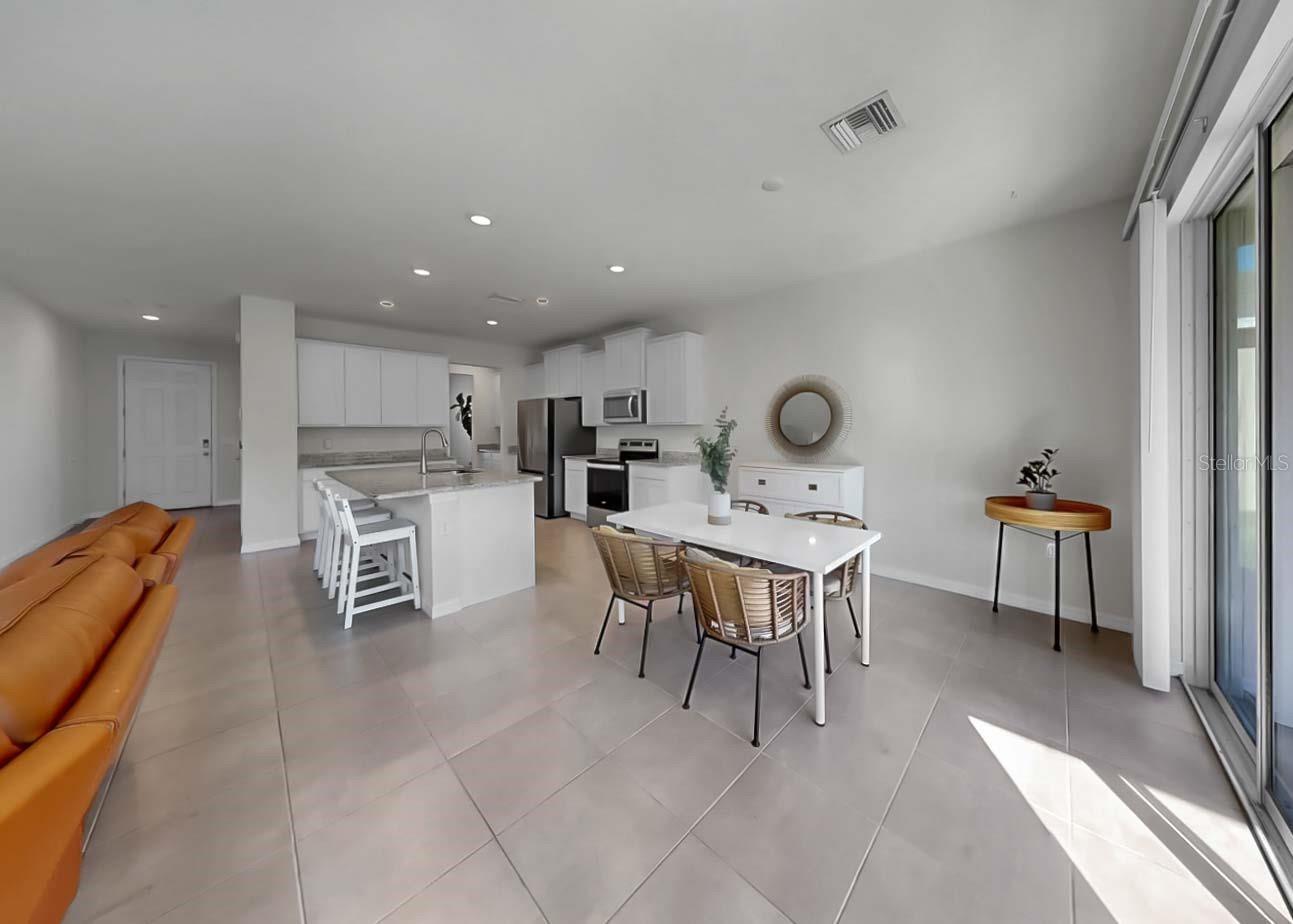 16454 WOODSIDE GLN — photo 15