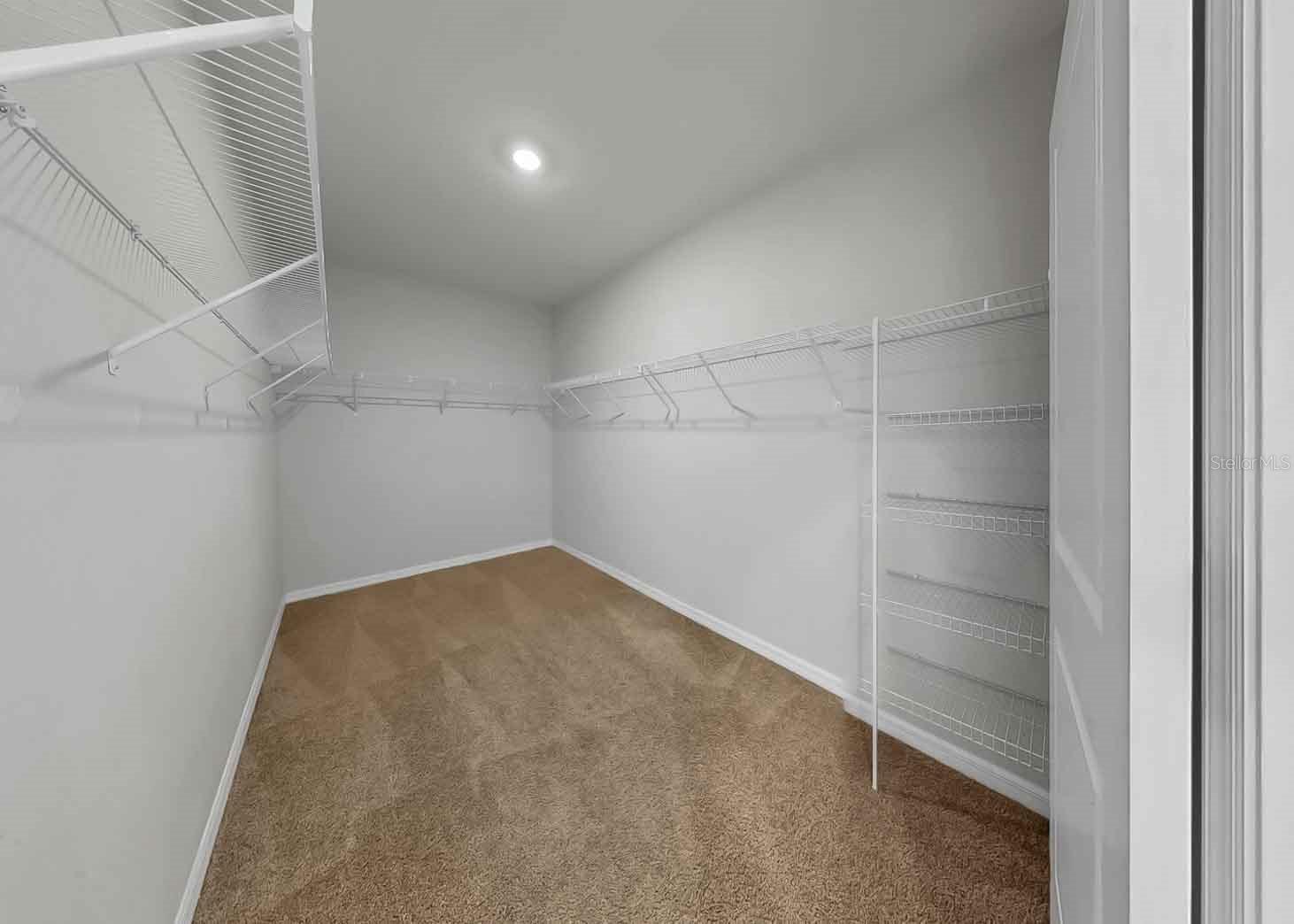 16454 WOODSIDE GLN — photo 35