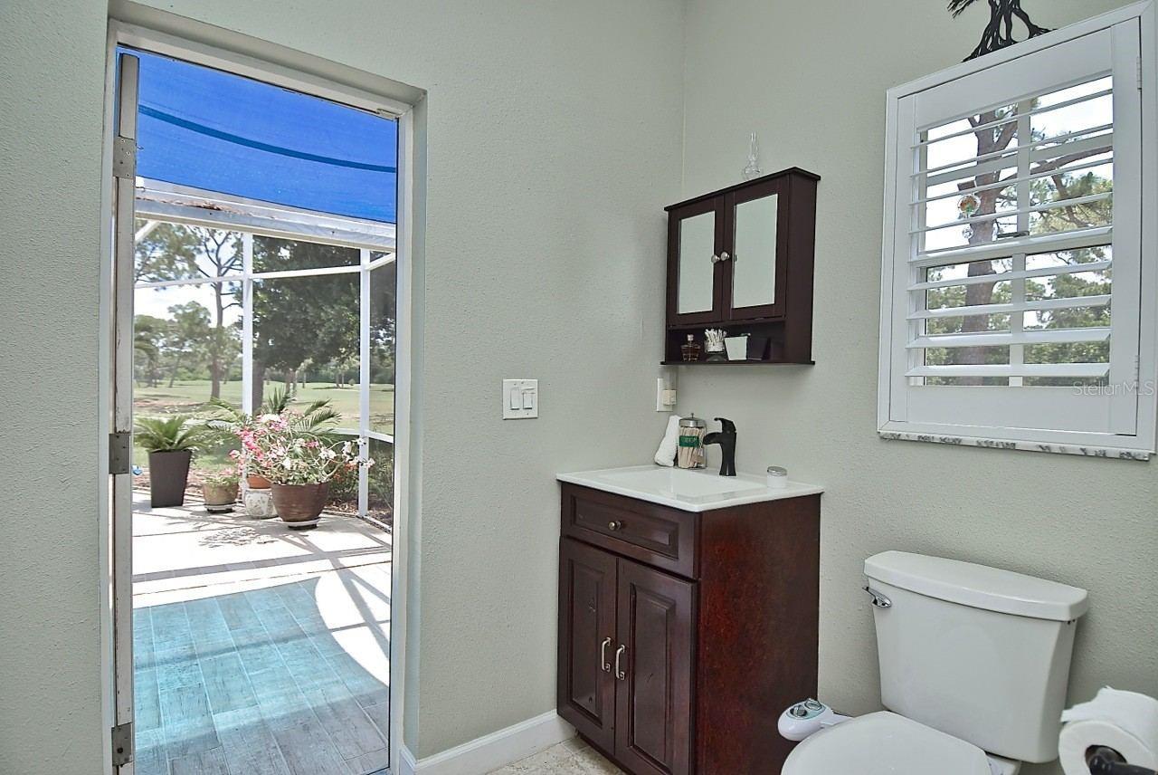 3890 LYNDHURST CT — photo 25