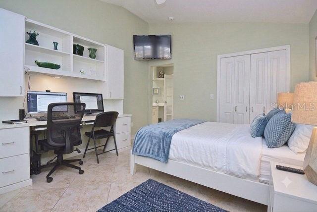 3890 LYNDHURST CT — photo 28