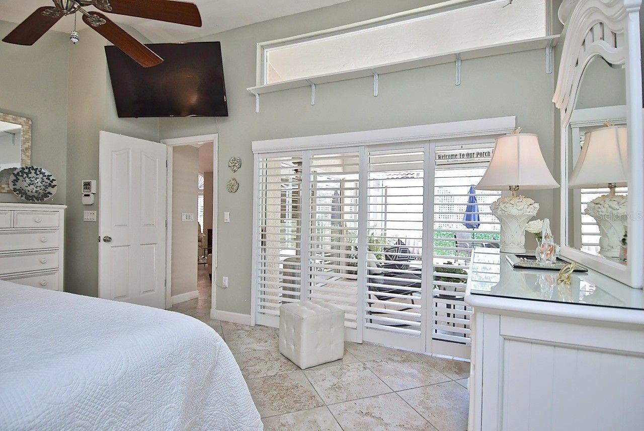 3890 LYNDHURST CT — photo 22