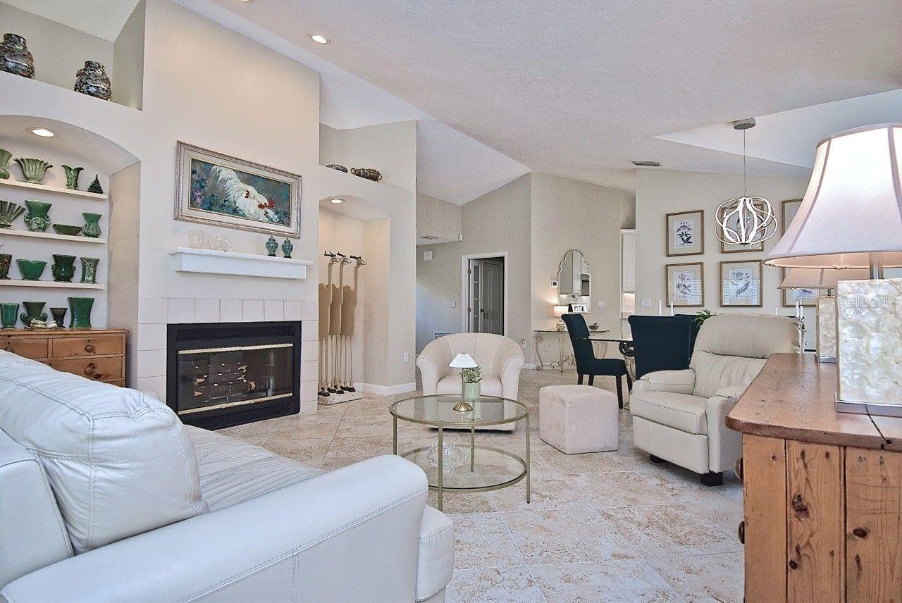 3890 LYNDHURST CT — photo 5